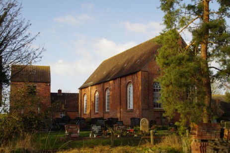 Kirche in Pogum